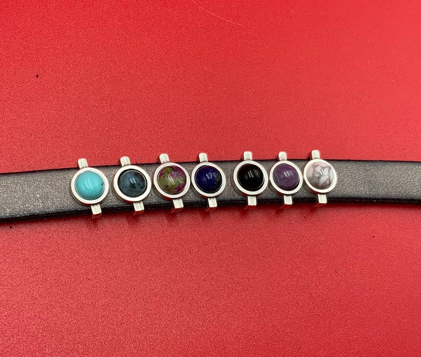 FS0625>>MADE IN EUROPE 2 zamak sliders with natural gemstone, 10mm flat cord slider with natural stone cabochon, Qty2