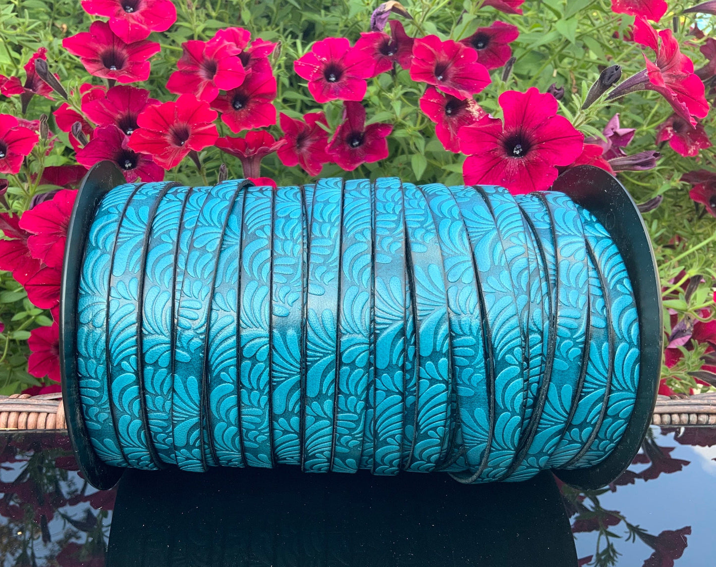 MADE in EUROPE 24" flat leather cord, 10mm leather cord, floral embossed leather cord (AR150/10/19)