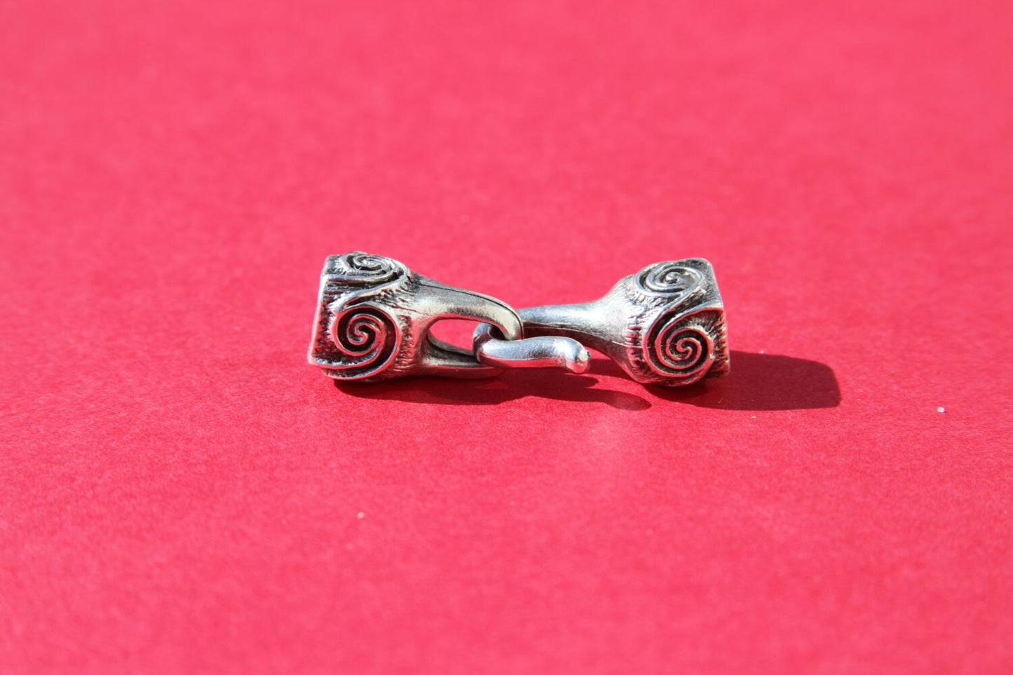 hook clasp