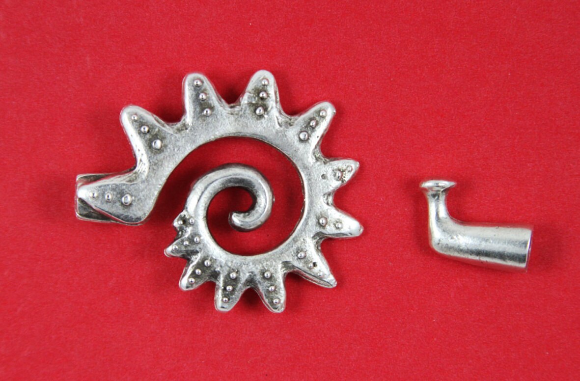 RC0019>>MADE IN EUROPE large toggle clasp, silver toggle clasp, sun toggle clasp (X5383ABAS)Qty1