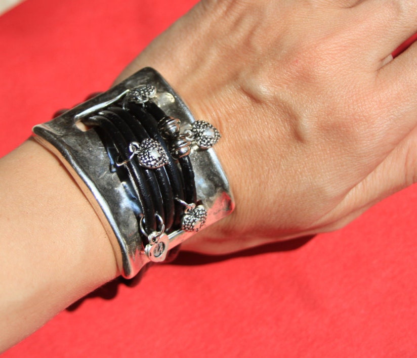 B0012>>MADE IN EUROPE zamak half bracelet, large halfcuff, zamak wide slider, heavy duty 20mm connector, zamak connector Qty1