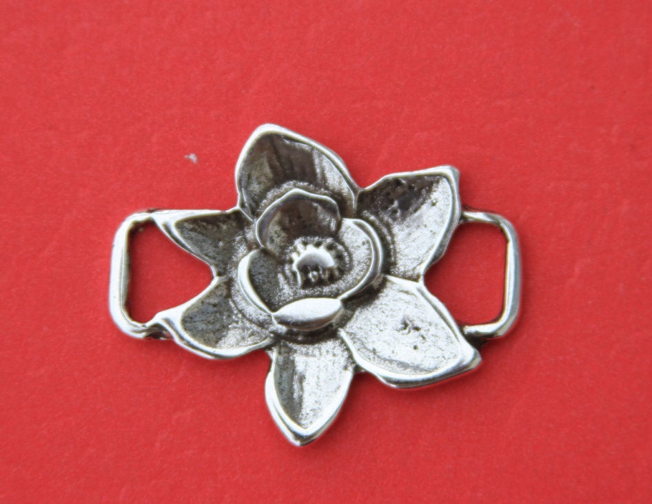 C0062>>MADE in EUROPE zamak flower connector, bracelet zamak component (ABLZ25) qty1