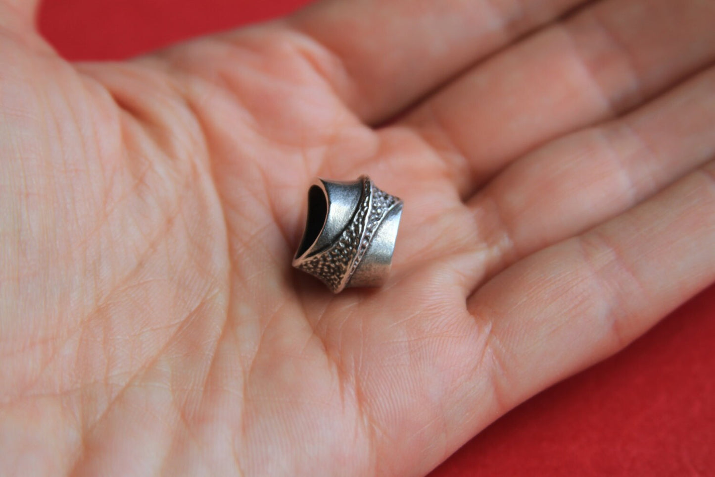 7/7 MADE in EUROPE 2 Silver metal sliders, 10mm metal slider, 10mm silver tube, licorice cord slider (X4638AS) Qty2