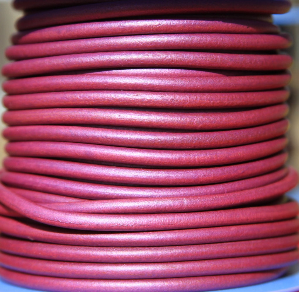 MADE in SPAIN 1 yard 4mm metallic cyclamen leather cord, 4mm round leather cord, jewelry leather cord (4PINKMA61)