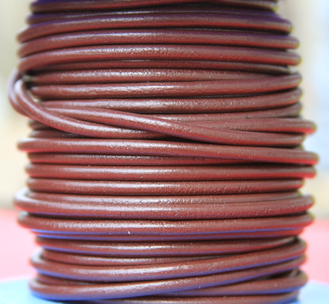 SALE!!! MADE in SPAIN 1 yard 4mm round leather cord, 4mm marron leather cord, 4mm brown leather cord   (4MAR)