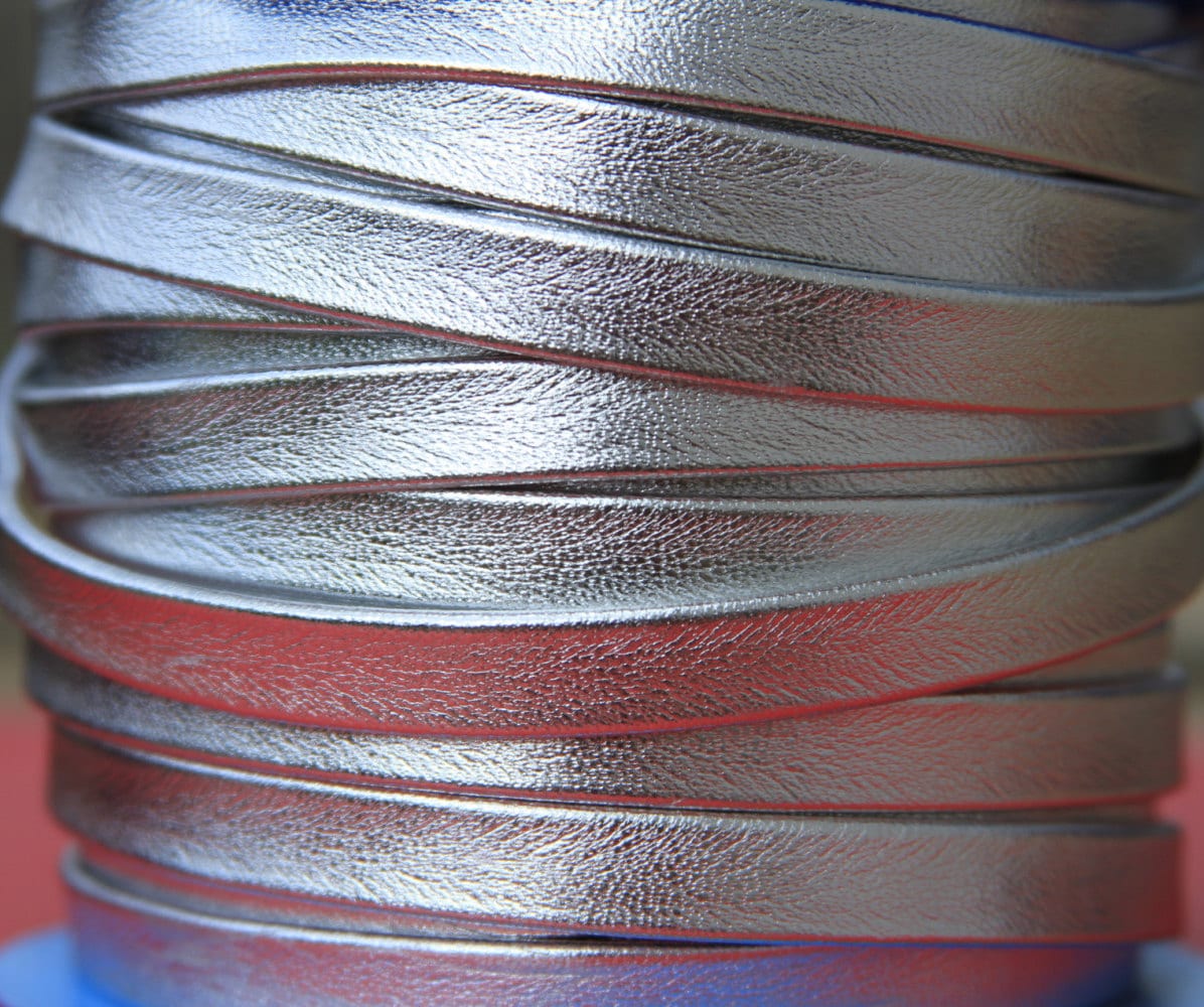 MADE in SPAIN 24"  folded 10mm flat leather cord, silver flat leather cord, 10mm flat silver leather cord (TD10MTPCL)