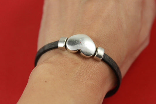 FC0048>>MADE in EUROPE zamak heart clasp, heart clasp, zamak  clasp, flat 5mm cord zamak heart clasp, Qty1