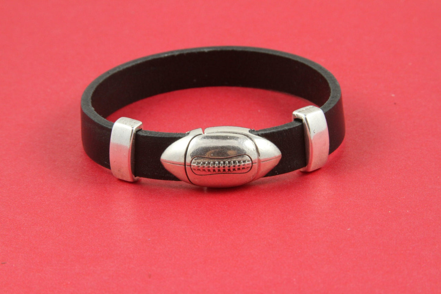 5/5 MADE in EUROPE zamak rugby ball clasp, rugby ball magnetic clasp, 10mm flat cord clasp, football magnetic clasp (94198) Qty1