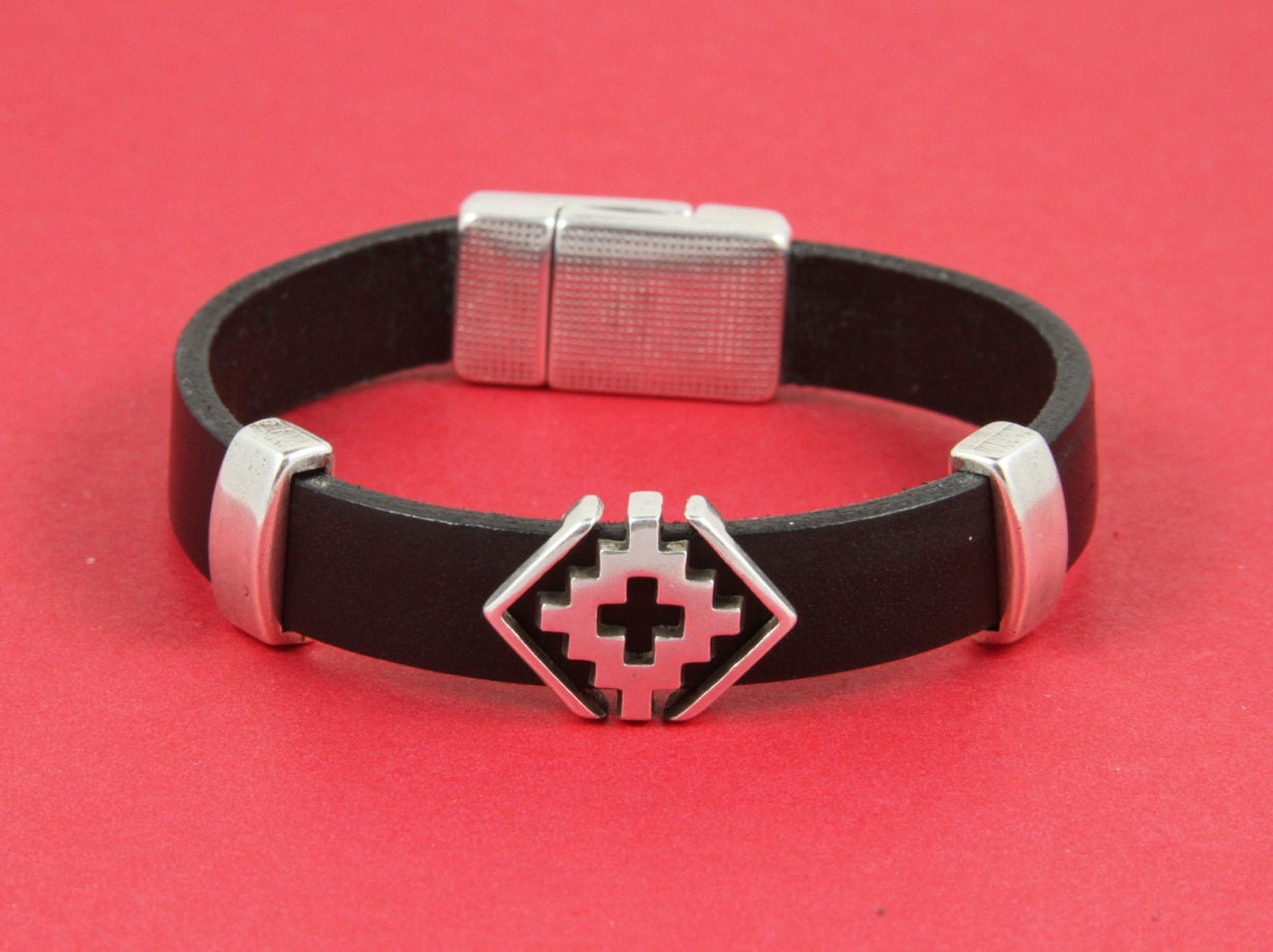 FS0085>>MADE in EUROPE 2 zamak cross sliders for 10mm flat cord, 10mm zamak slider, flat leather cord slider, Qty2