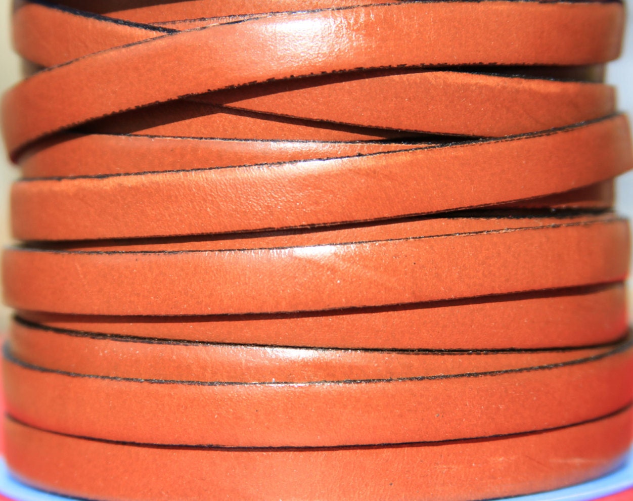 MADE in SPAIN 2 feet of flat 10mm genuine leather cord, 10mm brown leather cord, light brown leather cord, bracelet leather cord (VM10TAB)