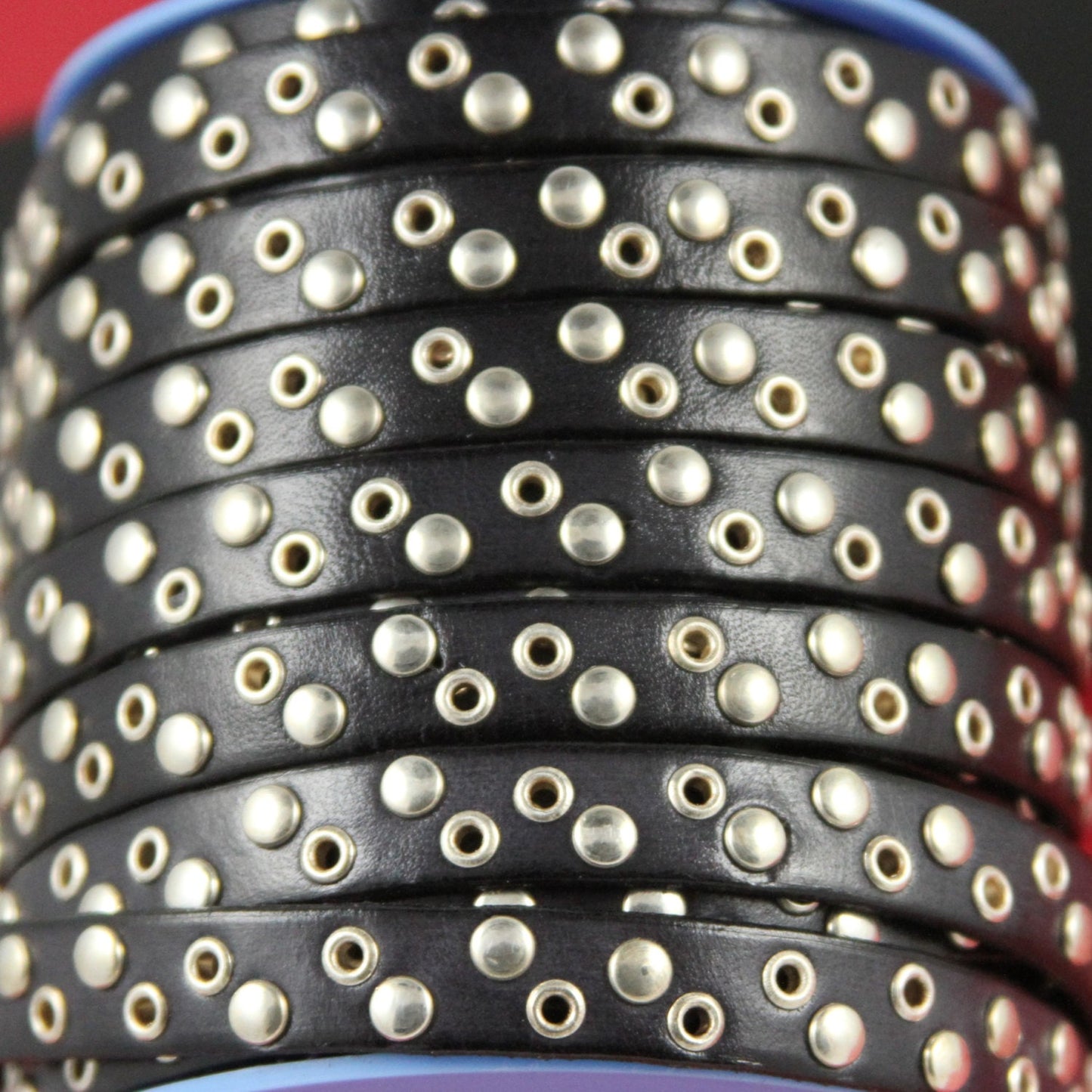MADE in EUROPE 8'' black leather cord with rivets, 10mm flat leather cord with studs, 10mm studded black leather cord, (vm10c/tdoneg)