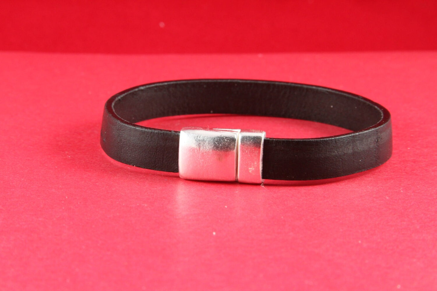 FC0212>>MADE IN EUROPE magnetic clasp, flat leather cord clasp, 10mm cord clasp, 10mm cord magnetic clasp (Xm5982SP) Qty1