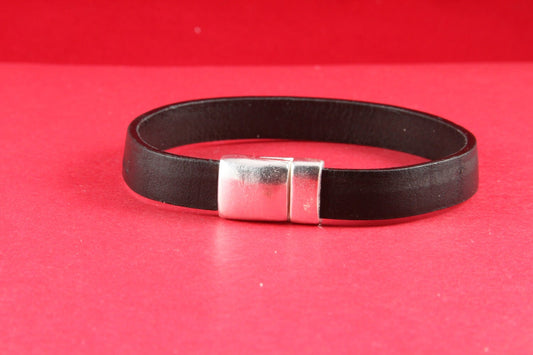 FC0212>>MADE IN EUROPE magnetic clasp, flat leather cord clasp, 10mm cord clasp, 10mm cord magnetic clasp (Xm5982SP) Qty1