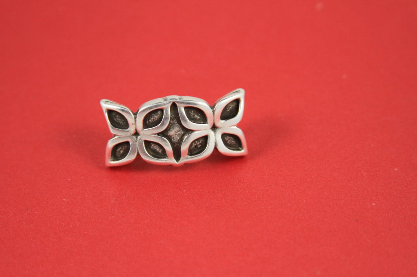 LS0035>> MADE in EUROPE zamak flower slider, licorice cord slider, licorice zamak tube, licorice cord zamak spacer, Qty1