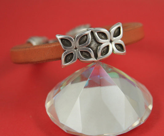 LS0035>> MADE in EUROPE zamak flower slider, licorice cord slider, licorice zamak tube, licorice cord zamak spacer, Qty1