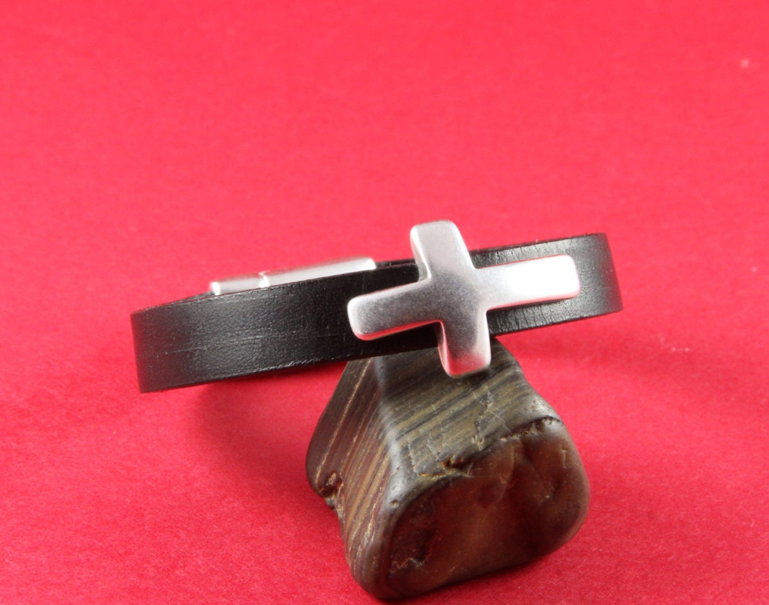 FS0021>>MADE in EUROPE zamak cross slider, zamak cross finding, flat cord slider, 10mm flat cord cross slider Qty1
