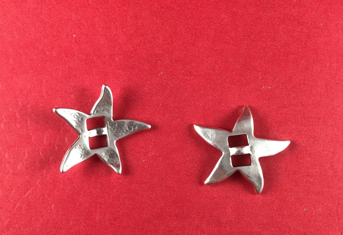 FS0034>>MADE in EUROPE 2 zamak starfish sliders, silver starfish slider, flat cord starfish slider, 5mm flat cord sliders Qty2