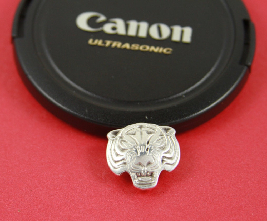 FS0102>>MADE in EUROPE 2 zamak tiger sliders for 10mm flat leather cord, zamak slider for bracelet, 10mm flat cord slider (94159) Qty2