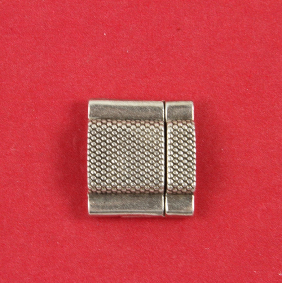 FC0086>>MADE in EUROPE zamak buckle clasp for 20mm & 10mm flat leather cord, clasp for 20mm cord bracelet Qty1