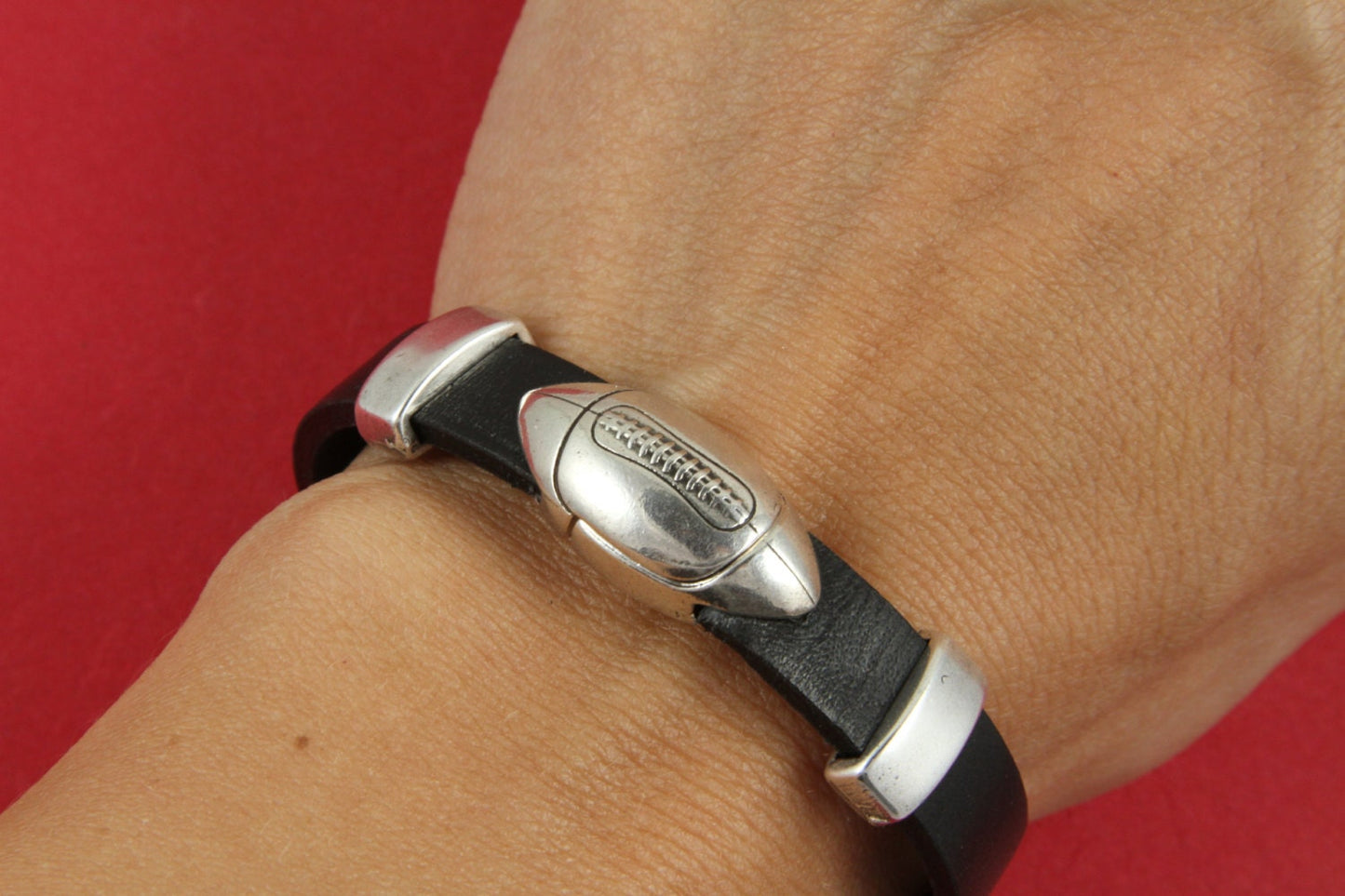 5/5 MADE in EUROPE zamak rugby ball clasp, rugby ball magnetic clasp, 10mm flat cord clasp, football magnetic clasp (94198) Qty1