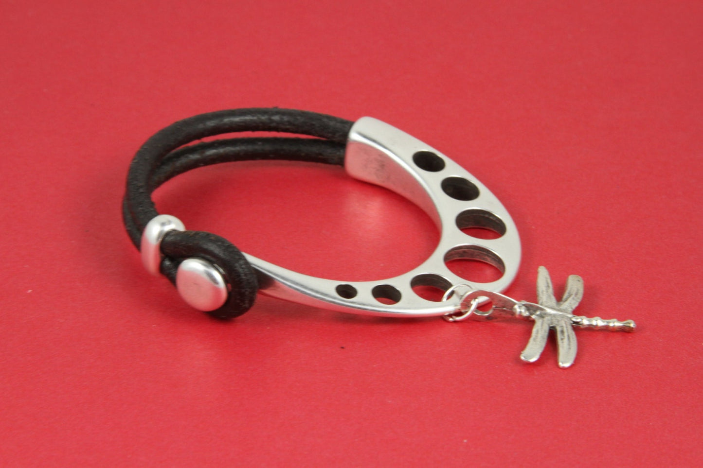 9/5 MADE in EUROPE zamak half bracelet, zamak half cuff, open circle half bracelet (92801) Qty1
