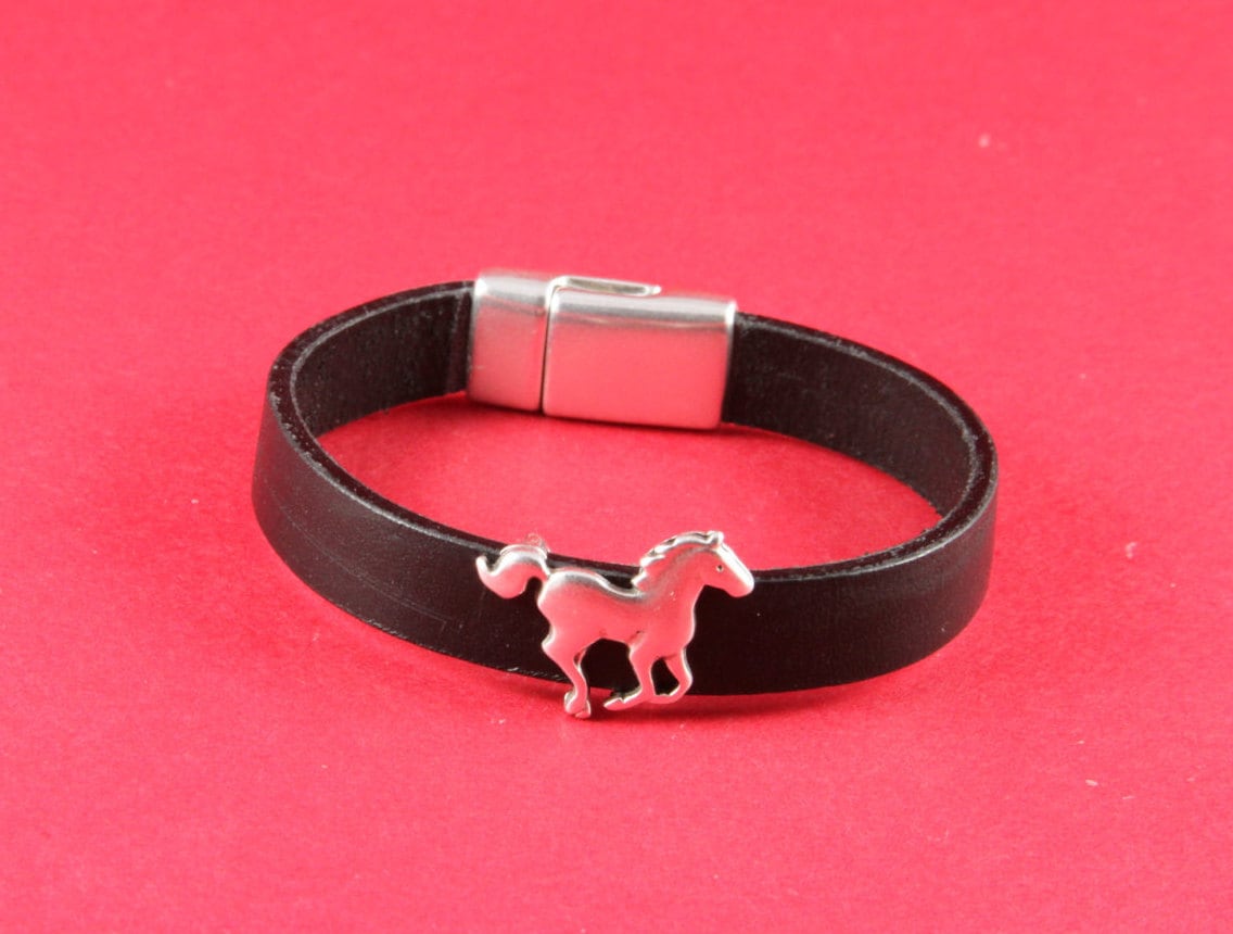 FS0037>>MADE in EUROPE 2 zamak horse sliders for flat cord, flat 10mm cord horse sliders ,qty2