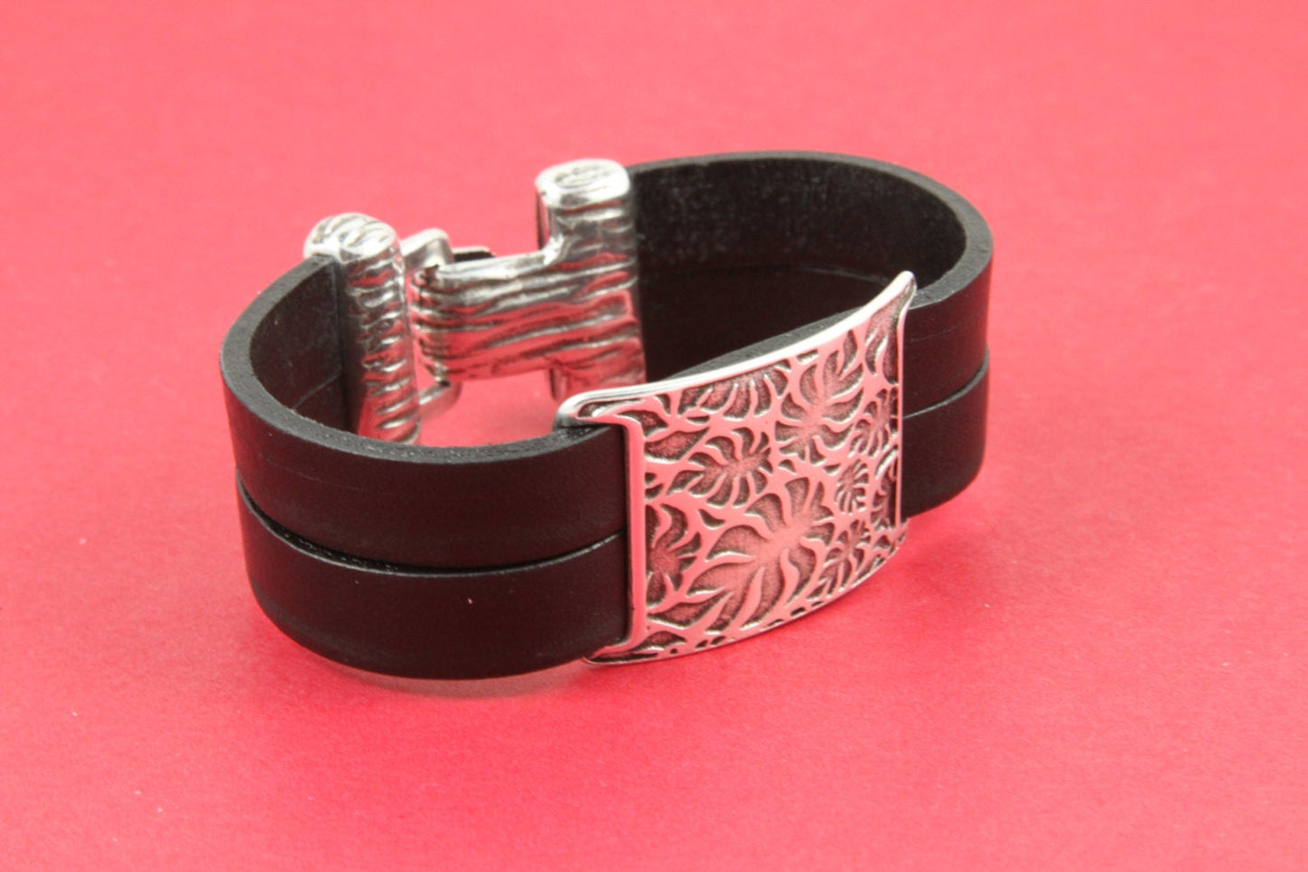 C0137>> MADE in EUROPE zamak connector, flat cord zamak connector, 20mm cord connector, 20mm cord embossed slider, Qty1