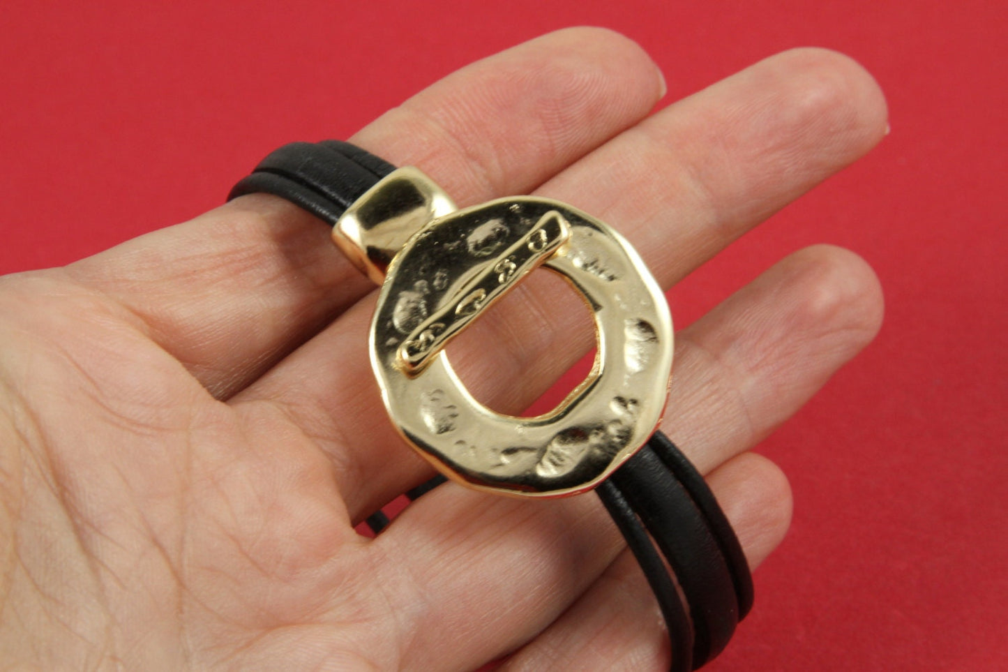 FC0279>>MADE in EUROPE zamak toggle clasp, bracelet toggle clasp, hammered toggle clasp, hammered circle toggle clasp (ABLZ78G)Qty1