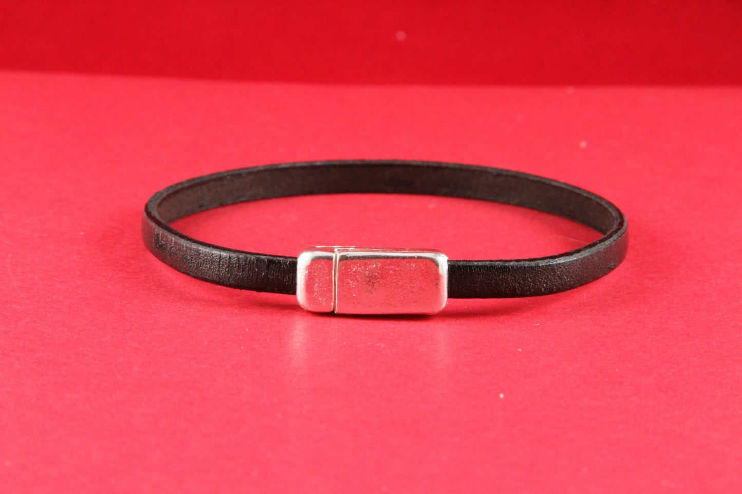 FC0208>> MADE IN EUROPE, magnetic clasp, 5mm flat cord clasp, bracelet clasp, flat cord magnetic clasp (XM5980SP) Qty1