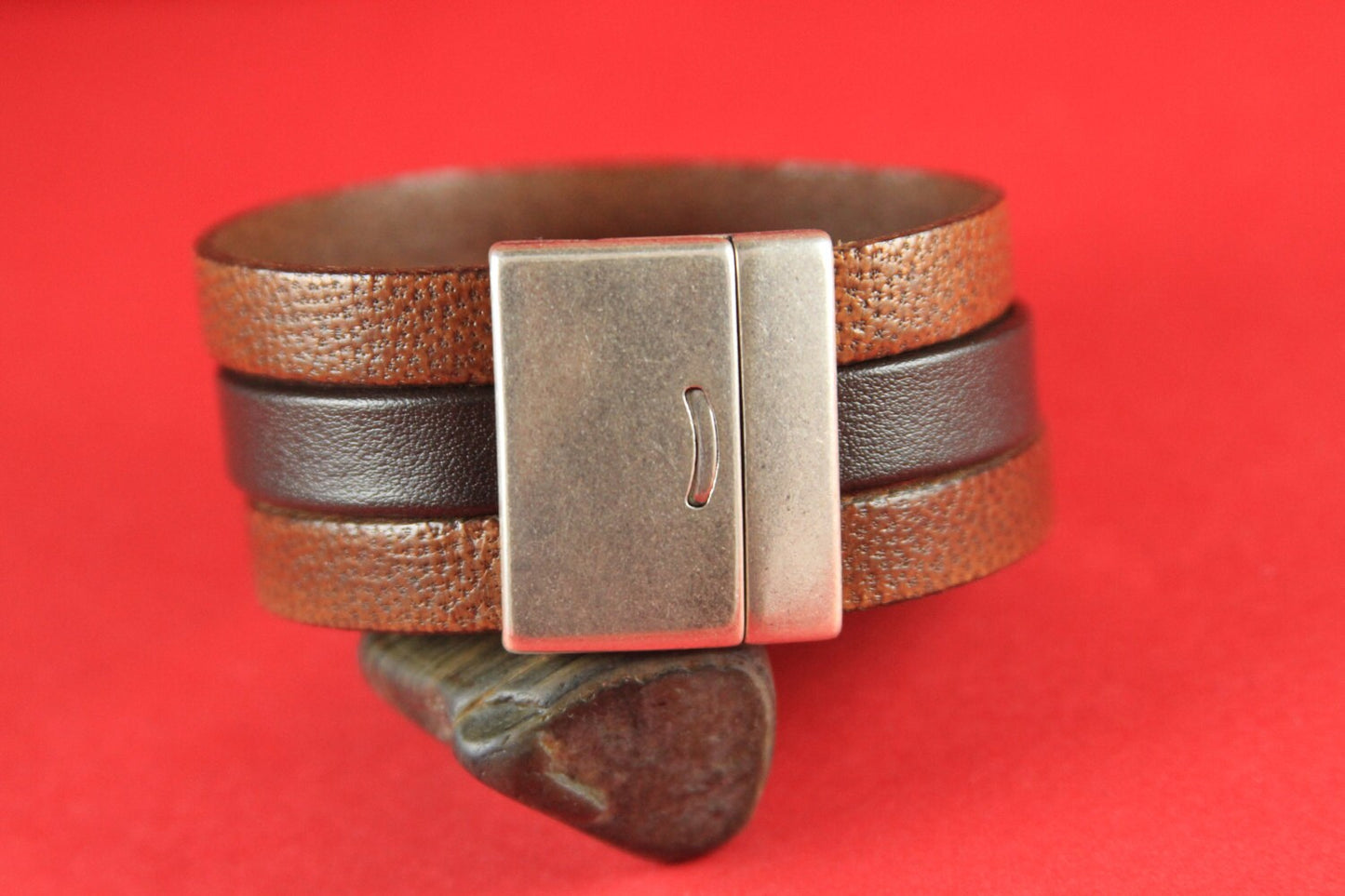FC0096>>MADE in EUROPE flat cord magnetic clasp, 30mm flat cord clasp, large magnetic clasp (76931/30) qty1
