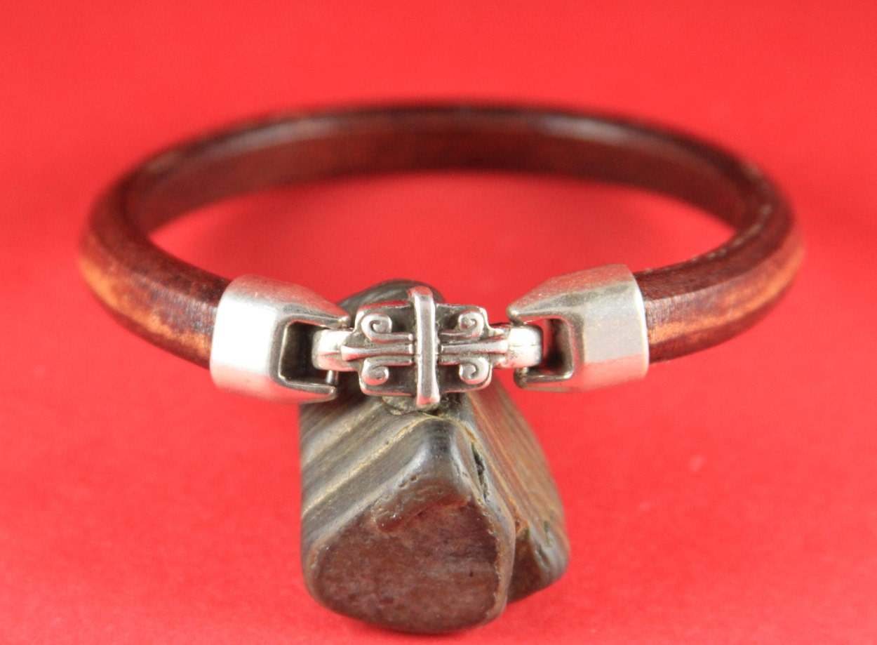 LC0011>>MADE IN EUROPE licorice  zamak clasp, licorice snap clasp, licorice bracelet clasp, (76902/10) Qty1