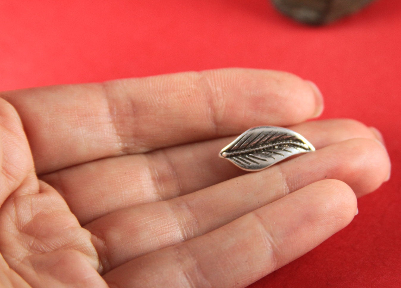 FS0109>> MADE in EUROPE 2 zamak leaf sliders, 5mm cord zamak slider, flat 5mm cord slider, leaf slider, Qty2