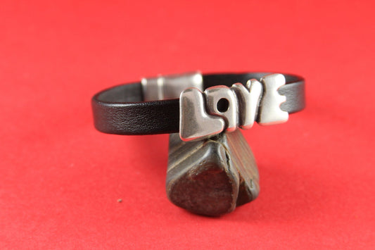 FS0330>>MADE in EUROPE zamak LOVE slider , zamak love connector, zamak slider for 10mm flat leather cord qty1