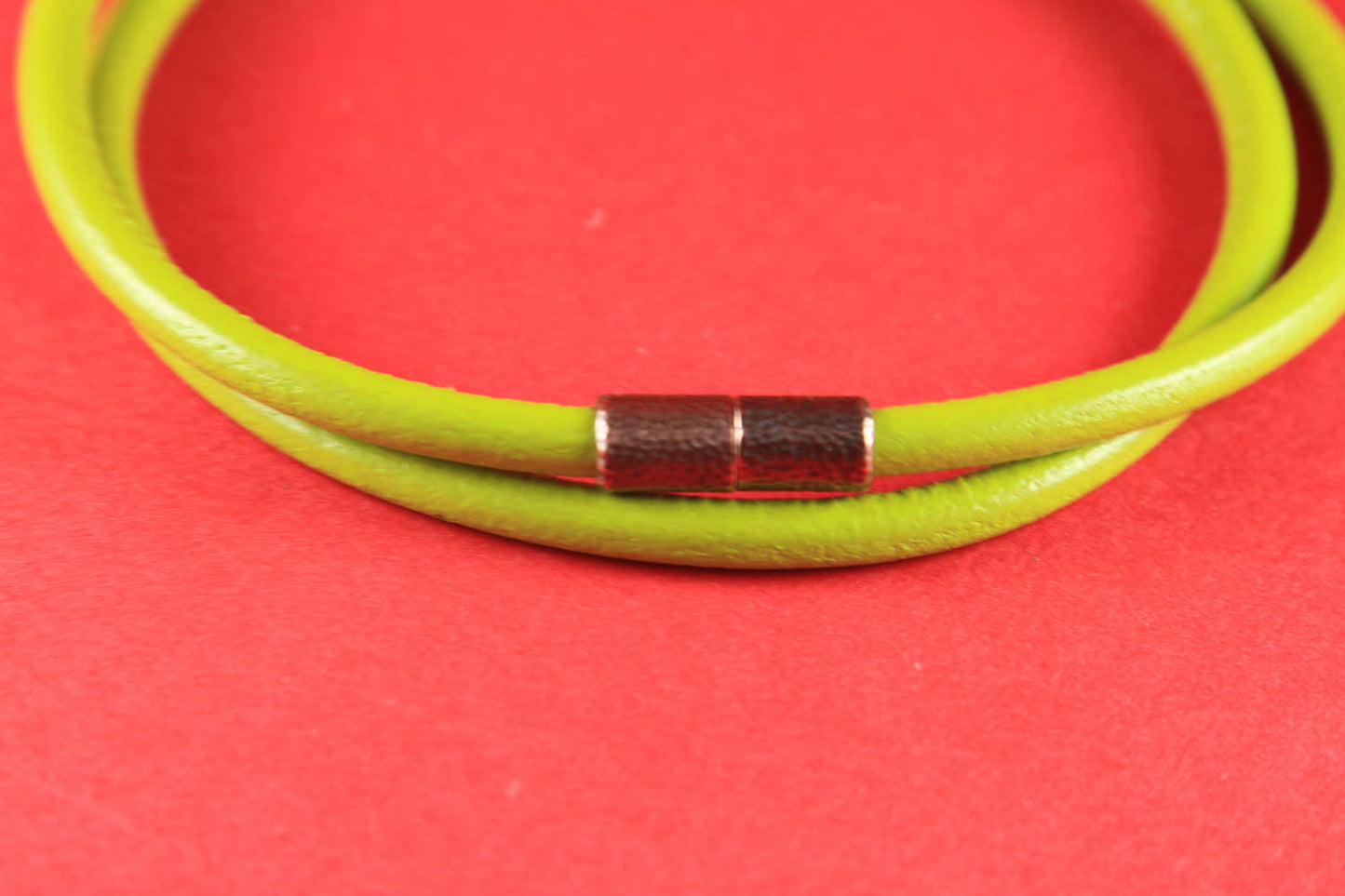 RC0035>>MADE IN EUROPE 5mm round cord clasp, 5mm round leather cord clasp, hammered clasp (XM5978)