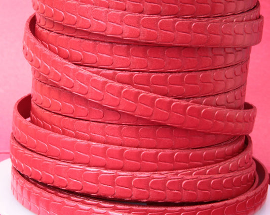 MADE in EUROPE 24'' flat 10mm engraved leather cord, 10mm flat leather cord, 10mm embossed leather cord (511/10/79NAC)