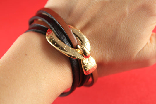 FC0280>> MADE in EUROPE zamak oval toggle clasp for multi strand bracelet, gold hammered oval clasp for bracelet,  (ABLZ119G) qty1