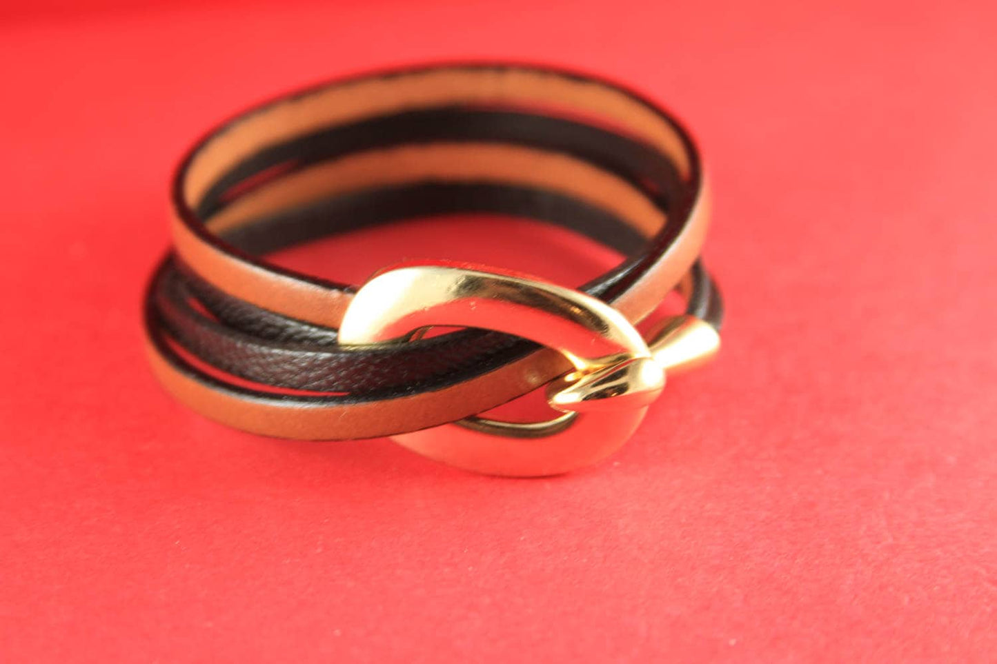 RC0009>>MADE in EUROPE zamak oval toggle clasp for multistrand bracelet, gold oval clasp for bracelet, shiny zamak clasp (ABLZ107G) qty1