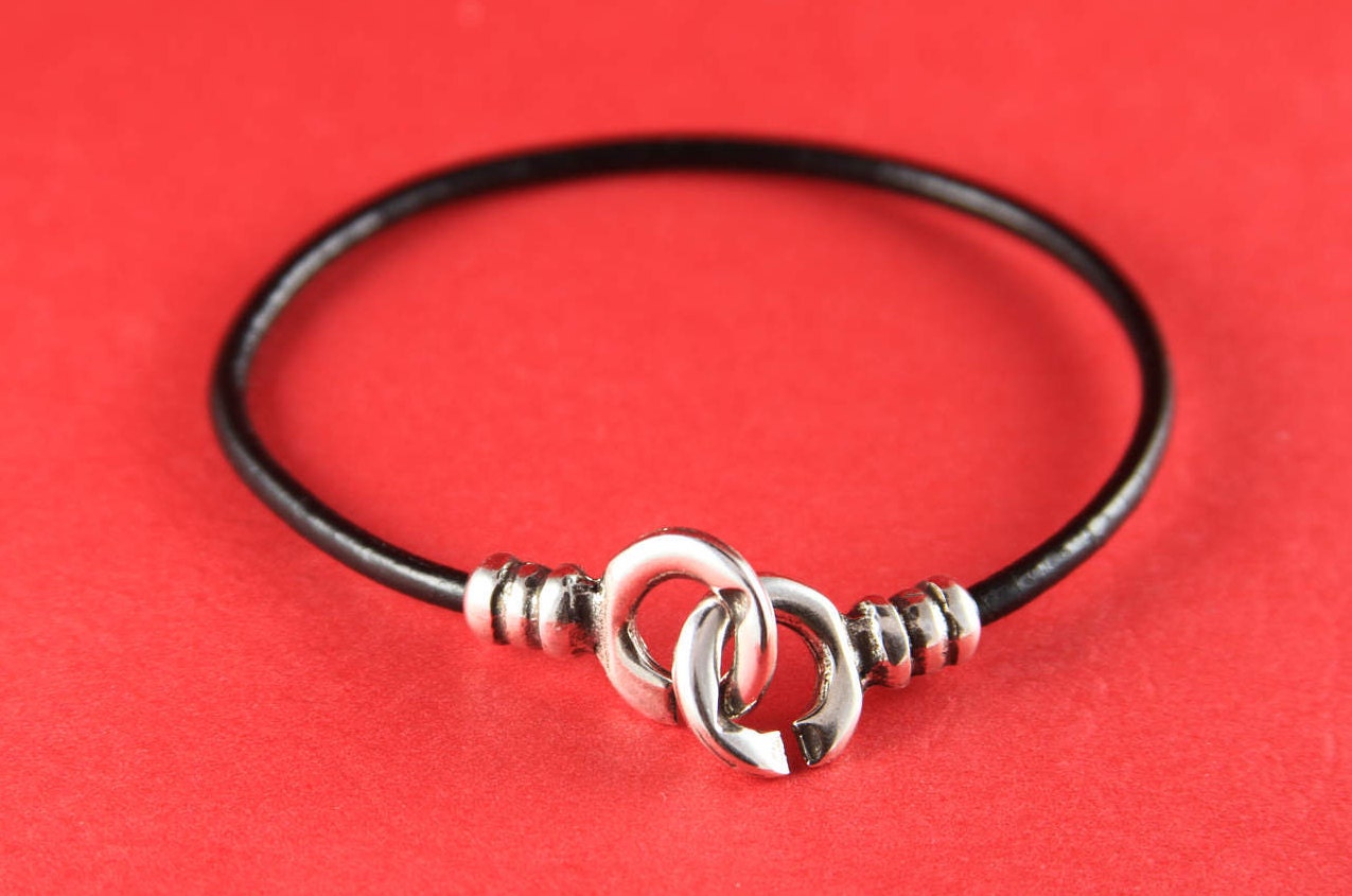 RC0104>>MADE in EUROPE 2 zamak hook clasps for round leather cord, 3mm cord zamak hook clasp (ABLZ137S) qty2