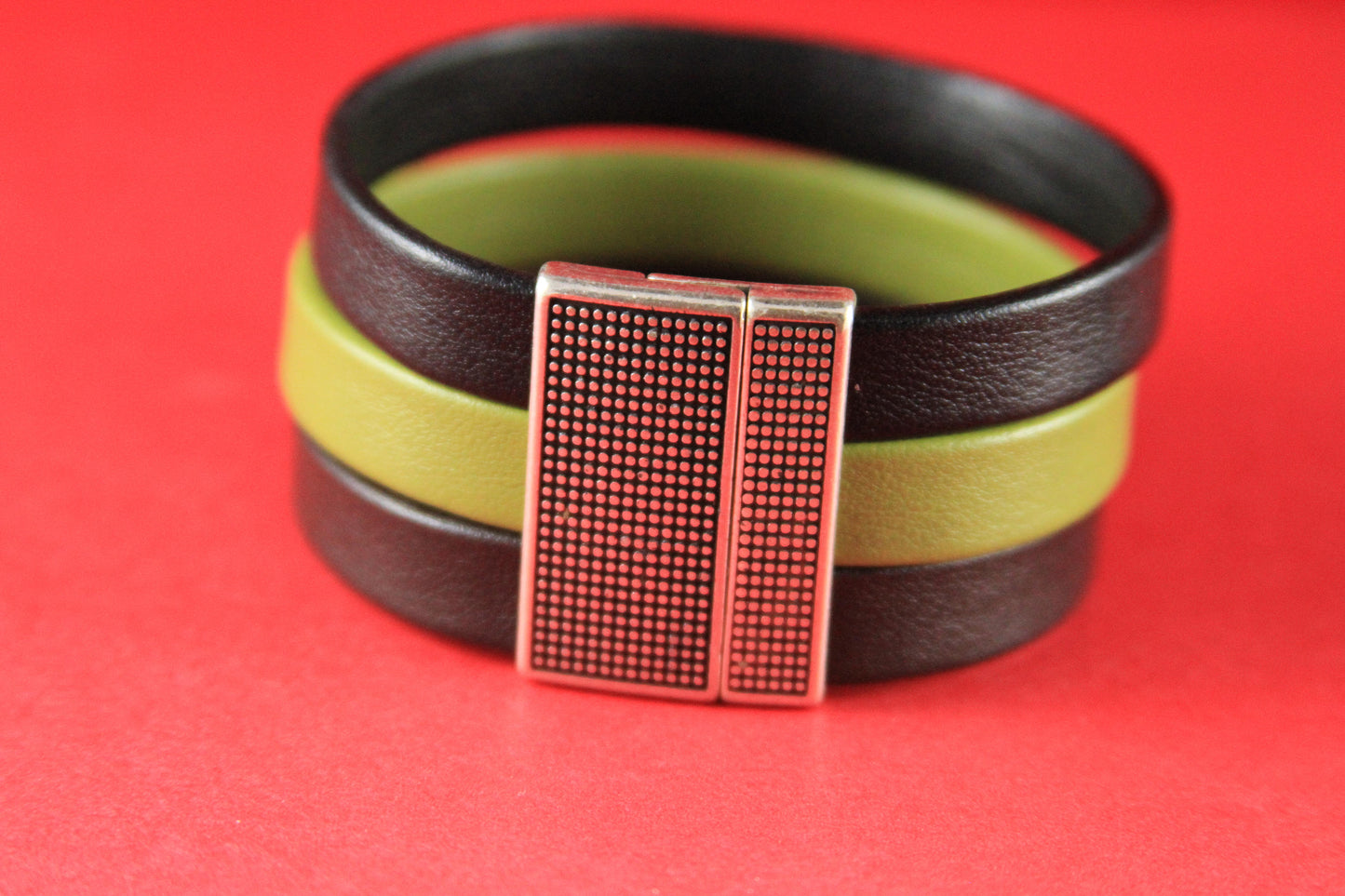 FC0088>>MADE in EUROPE flat cord magnetic clasp, 30mm flat cord clasp, dotted magnetic clasp (78887/30) qty1