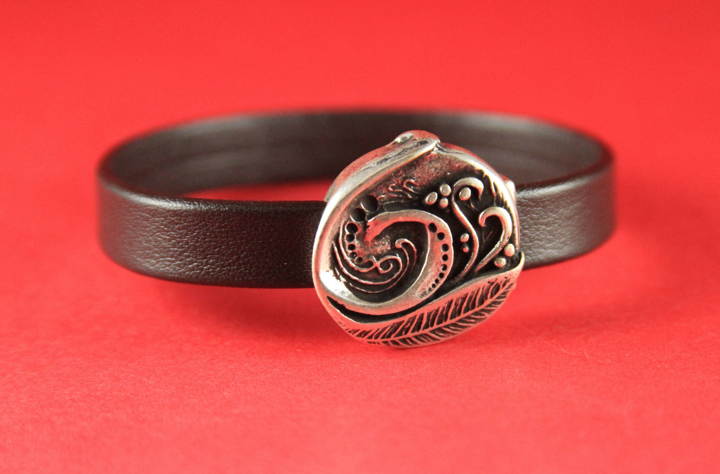 FC0060>>MADE in EUROPE zamak engraved magnetic clasp, 10mm flat cord magnetic clasp, 10x2mm magnetic clasp (77970/10) Qty1