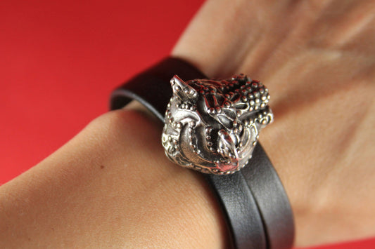 FS0328>>MADE in EUROPE zamak tiger slider, large zamak slider, zamak tiger spacer Qty1