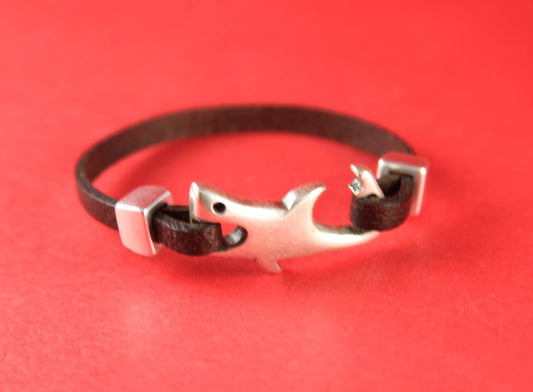 FC0105>>MADE in EUROPE zamak shark hook clasp set with 2 cord loop makers, silver shark hook set for bracelet (78906/00/93750) Qty 1 set
