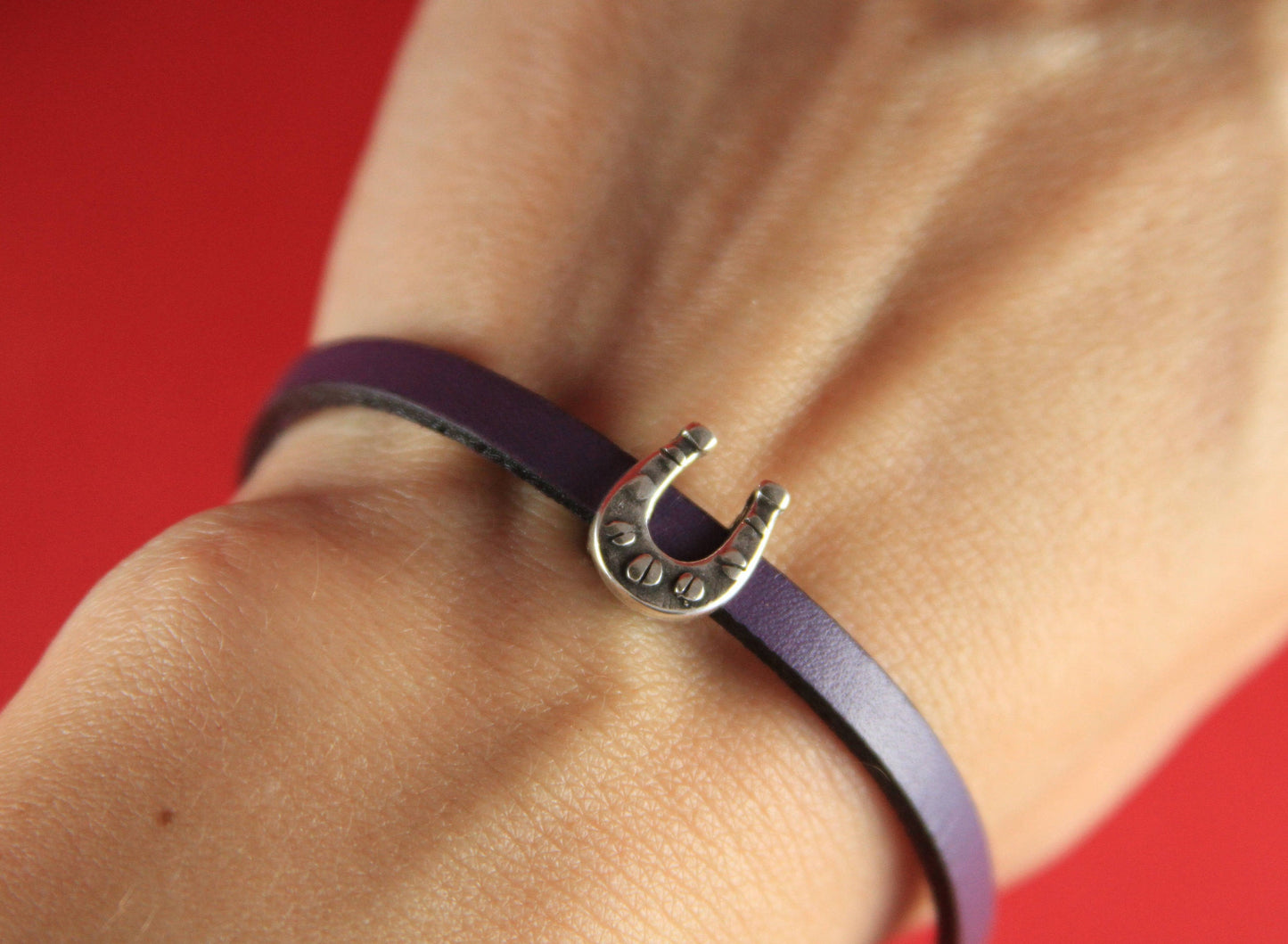FS0337>>MADE in EUROPE 2 zamak horseshoe sliders for 5mm flat cord, flat cord slider, zamak horseshoe sliders qty2