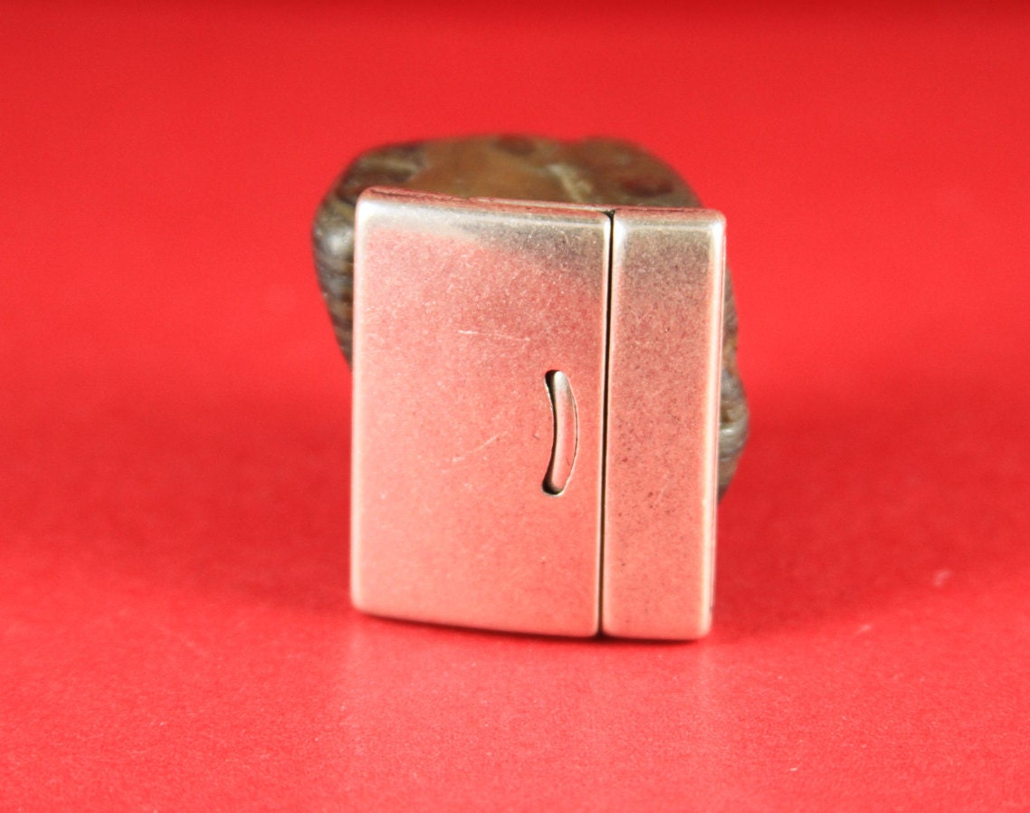 FC0096>>MADE in EUROPE flat cord magnetic clasp, 30mm flat cord clasp, large magnetic clasp (76931/30) qty1