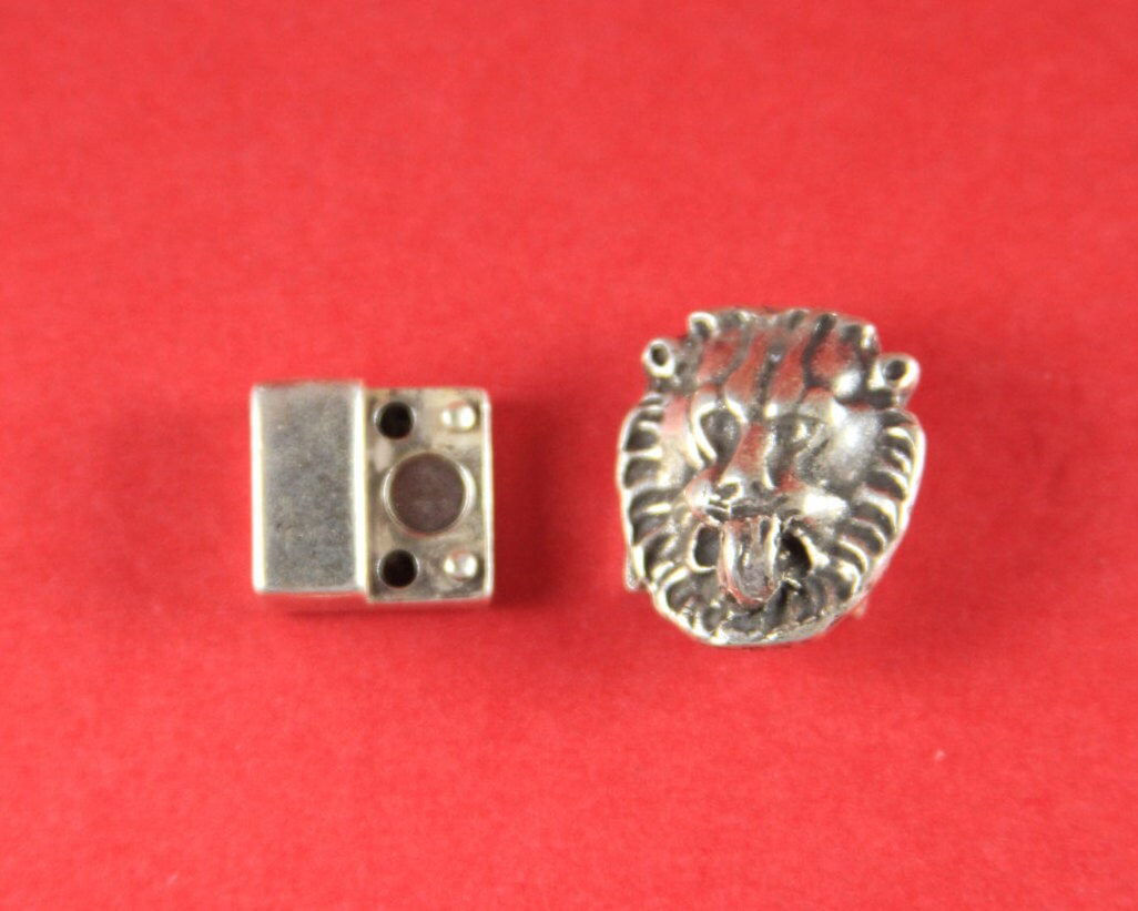 FC0168>>MADE in EUROPE zamak lion clasp, 10mm flat cord clasp, 10x2mm clasp, lion clasp Qty1