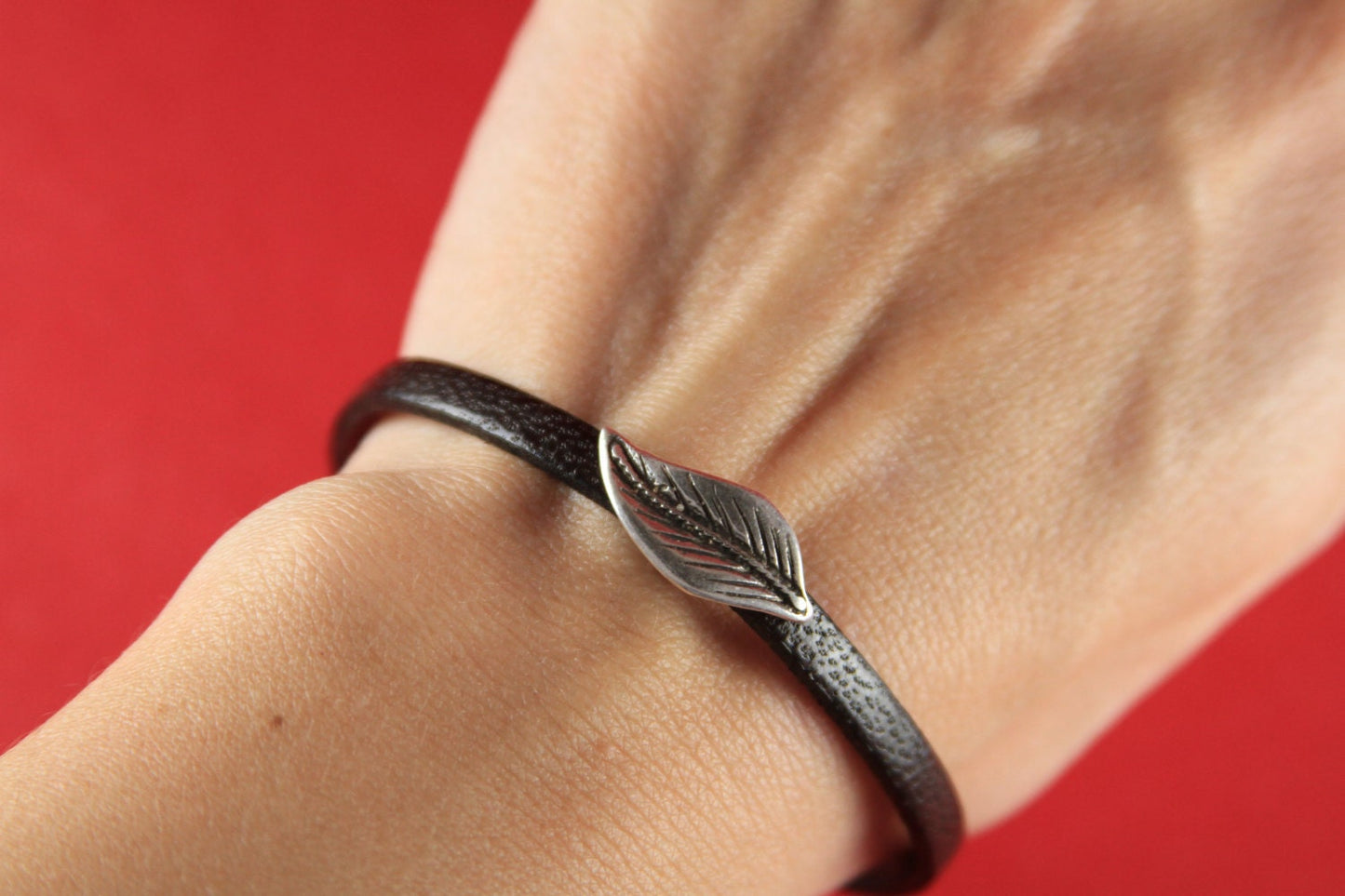 FS0109>> MADE in EUROPE 2 zamak leaf sliders, 5mm cord zamak slider, flat 5mm cord slider, leaf slider, Qty2