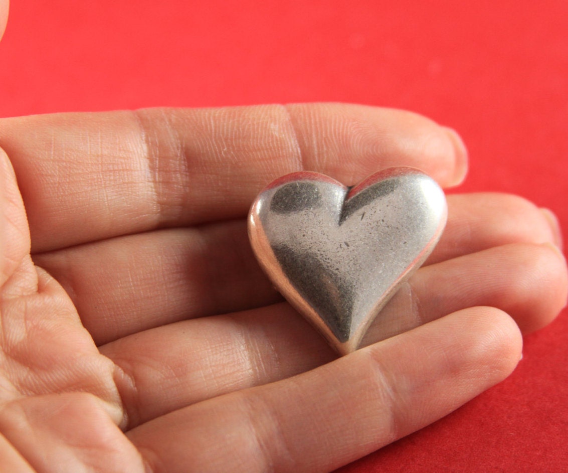 FC0295>>MADE in EUROPE zamak heart clasp, heart clasp, zamak 10mm clasp, flat 10mm cord zamak heart clasp Qty1