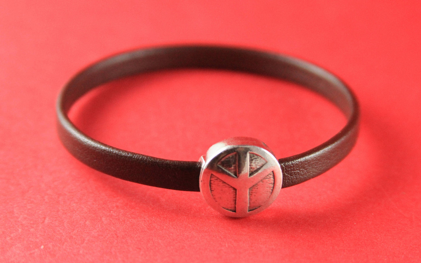 FC0116>>MADE in EUROPE zamak flat cord  clasp, peace sign clasp, zamak  peace sign clasp, 6mm flat cord  clasp (TM766) Qty1