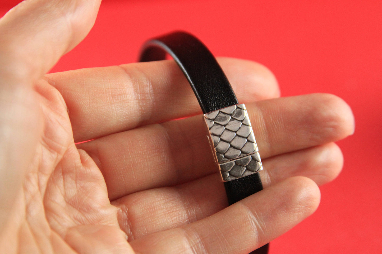 FC0270>>MADE in EUROPE zamak  clasp,10mm flat cord clasp, flat leather cord  clasp, snake skin  clasp (TM10x2SK) Qty1