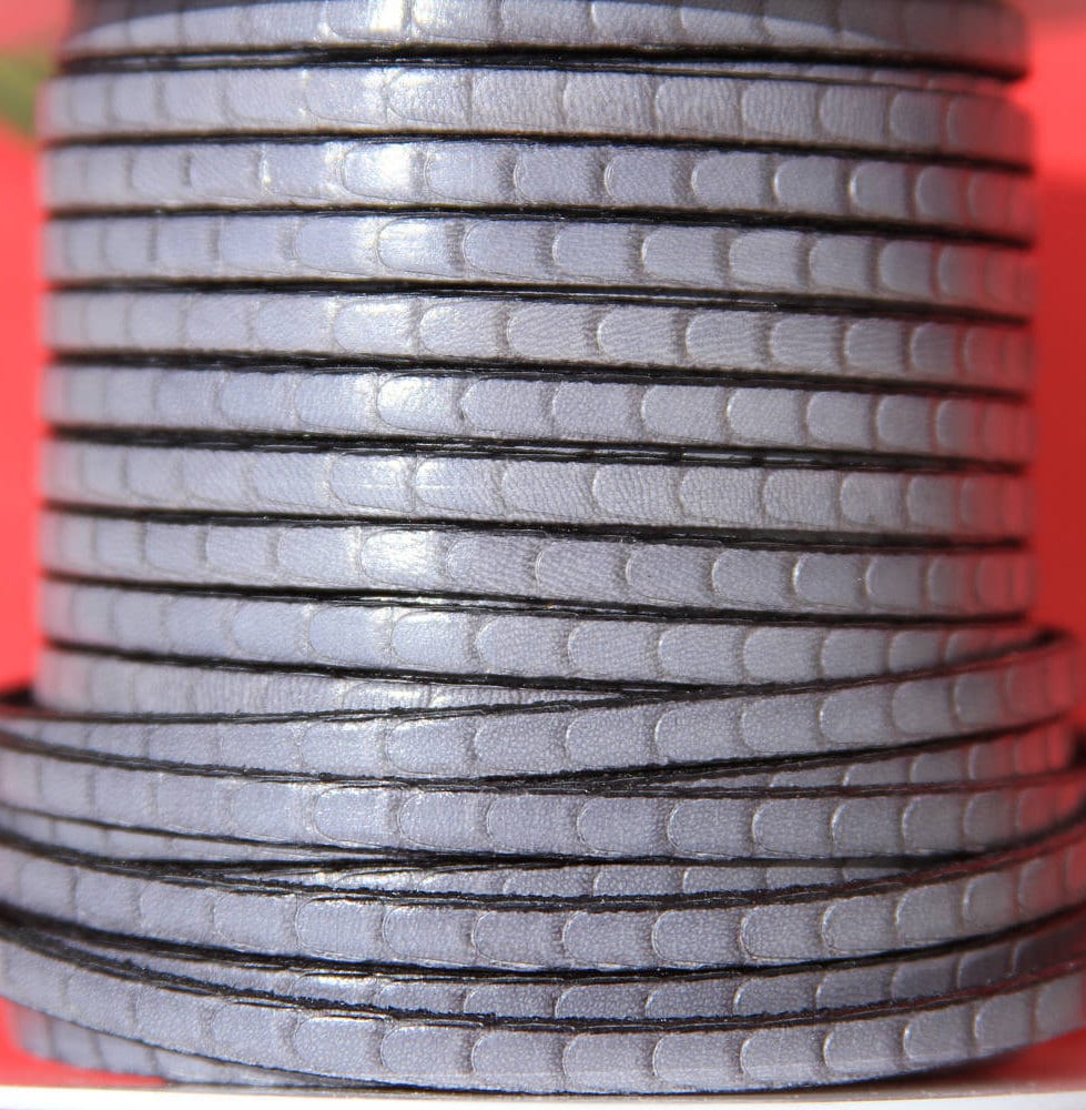 MADE in EUROPE 24'' flat 5mm engraved leather cord, 5mm flat leather cord, 5mm embossed leather cord (511/05/41)